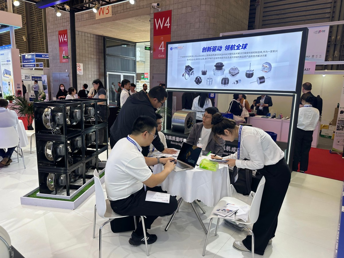 news-1200-900 news-1200-900